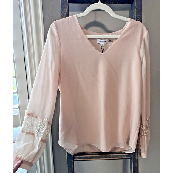 NEW!! CALVIN KLEIN Sz Small Sheer lined Lace inset Sleeve Blouse 79.50 MSRP - Picture 2 of 10